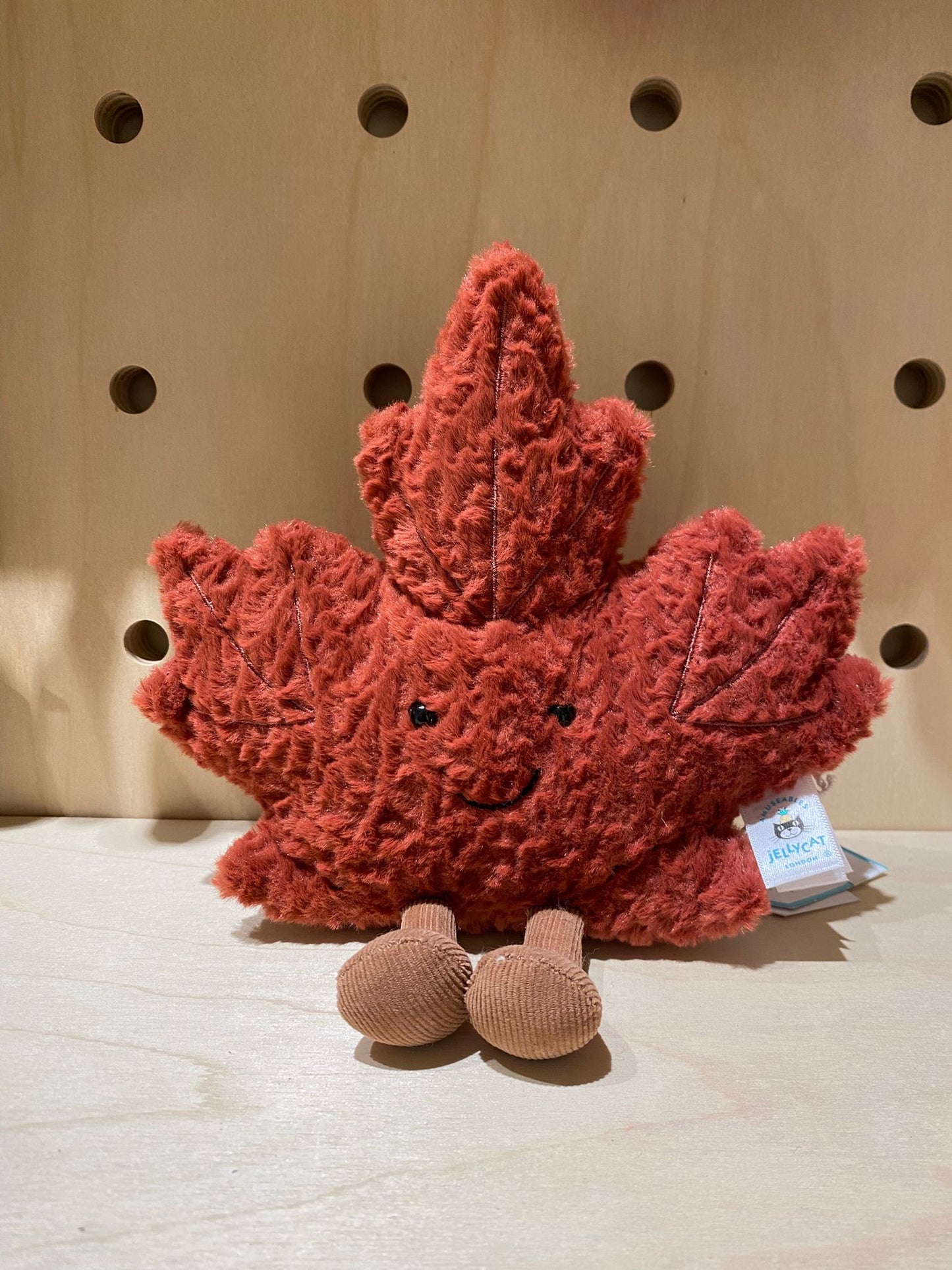 Jellycat Amuseables Maple Leaf