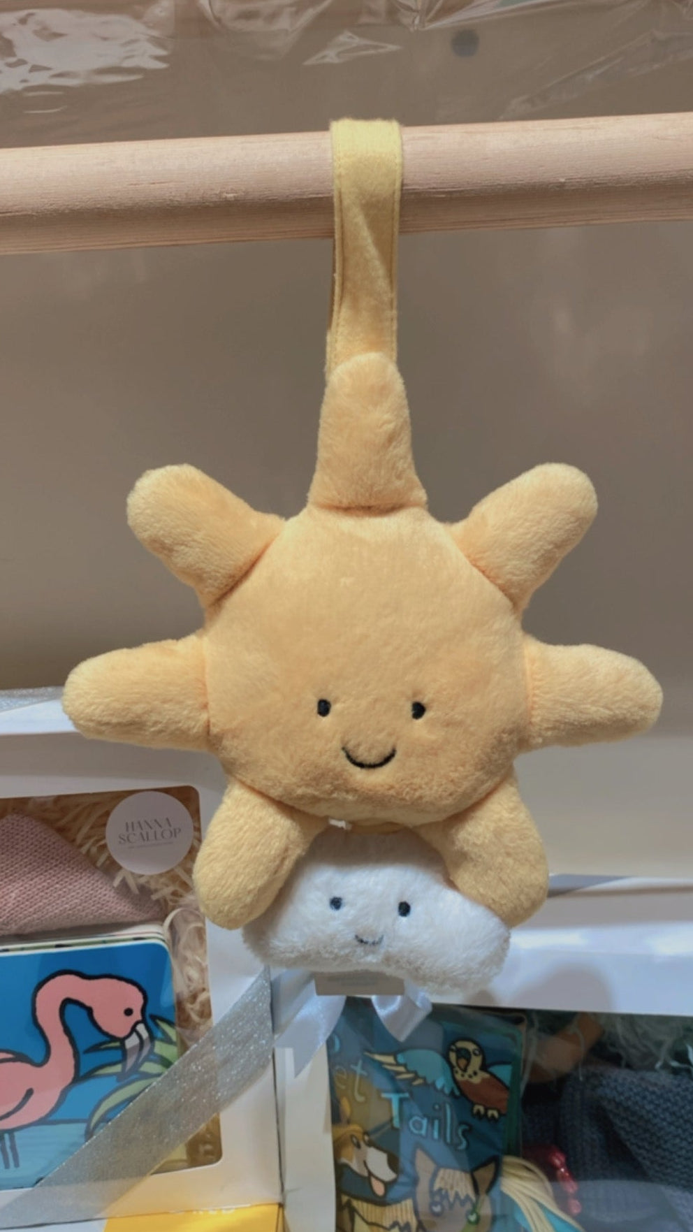 Jellycat Amuseable Sun Musical Pull