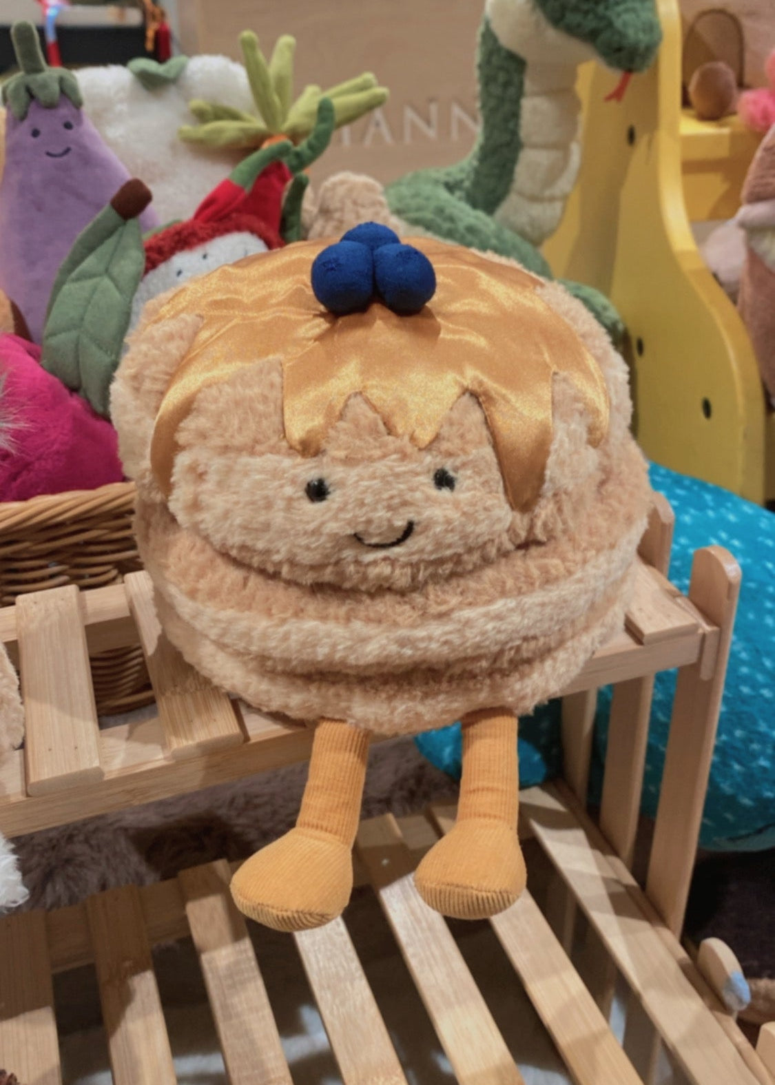 Jellycat Amuseables Fran Pancakes – Hanna Scallop