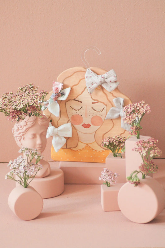 Nashe Derevce Hairpin Holder (Blonde)