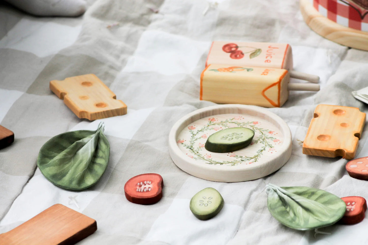 Nashe Derevce Picnic Box Set (Green)