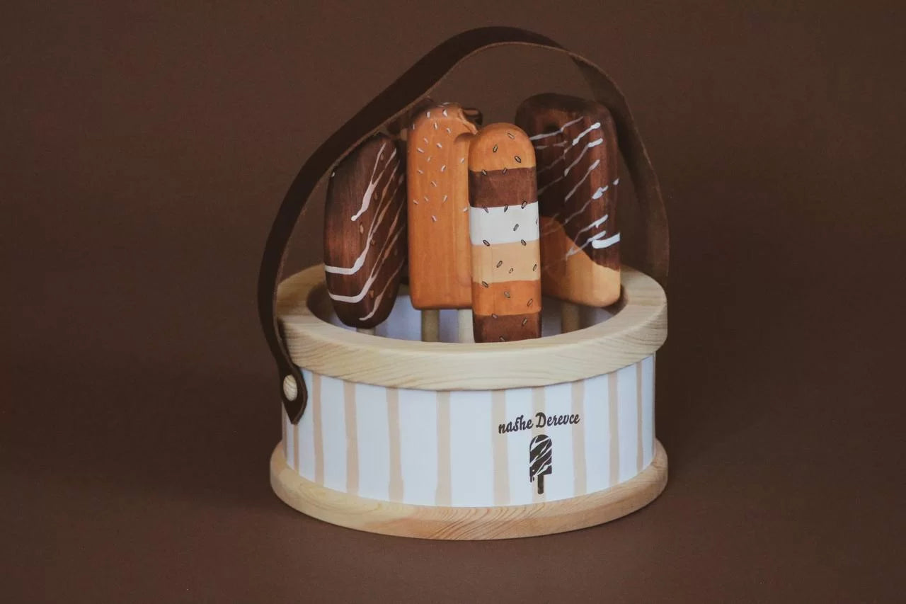 Nashe Derevce Wooden Box Ice Cream (Chocolate)