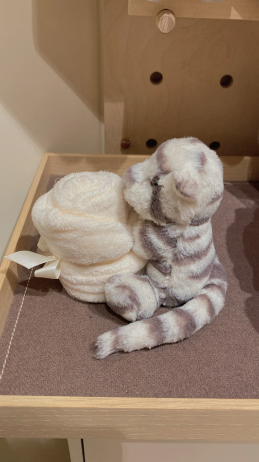 Jellycat Bashful Snow Tiger Soother