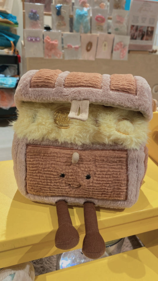 Jellycat Amuseables Treasure Chest