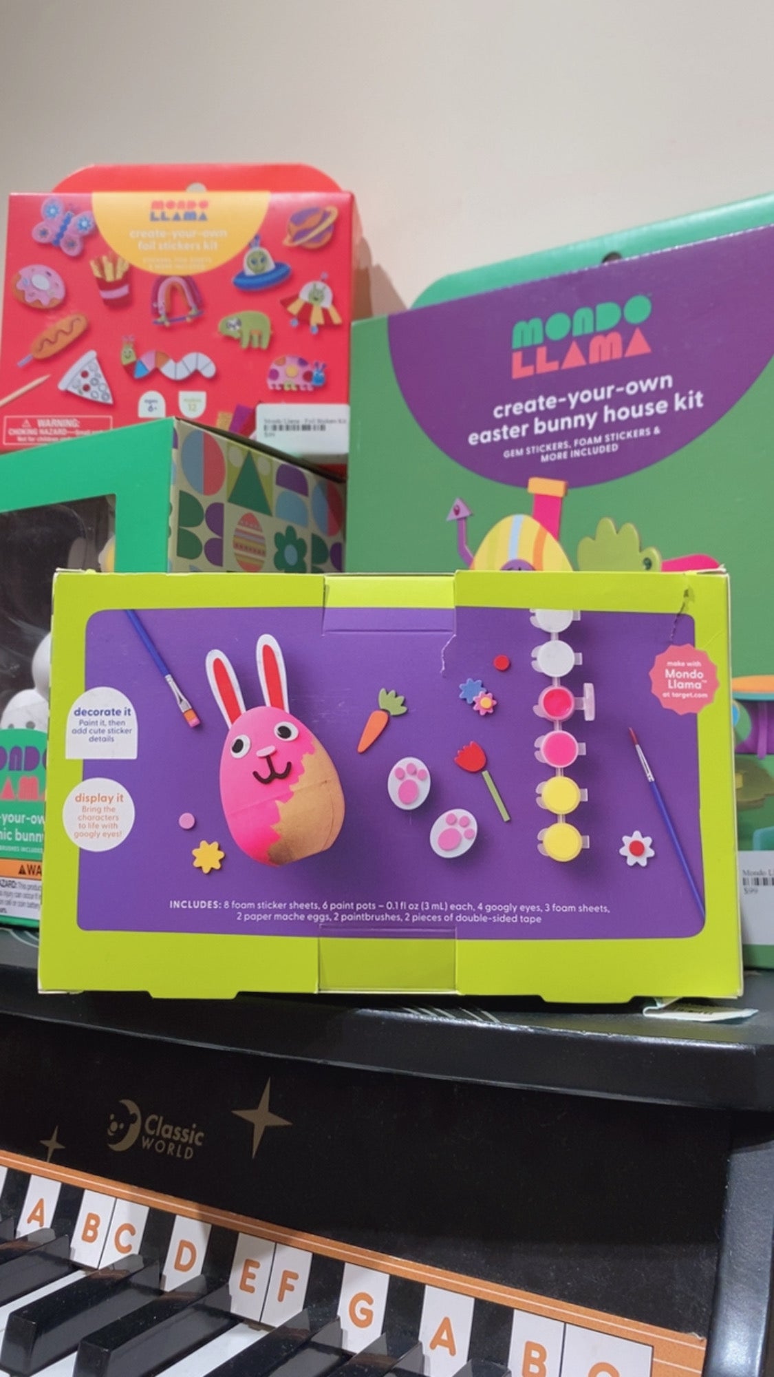 Mondo Llama - Paper Mache Eggs Kit