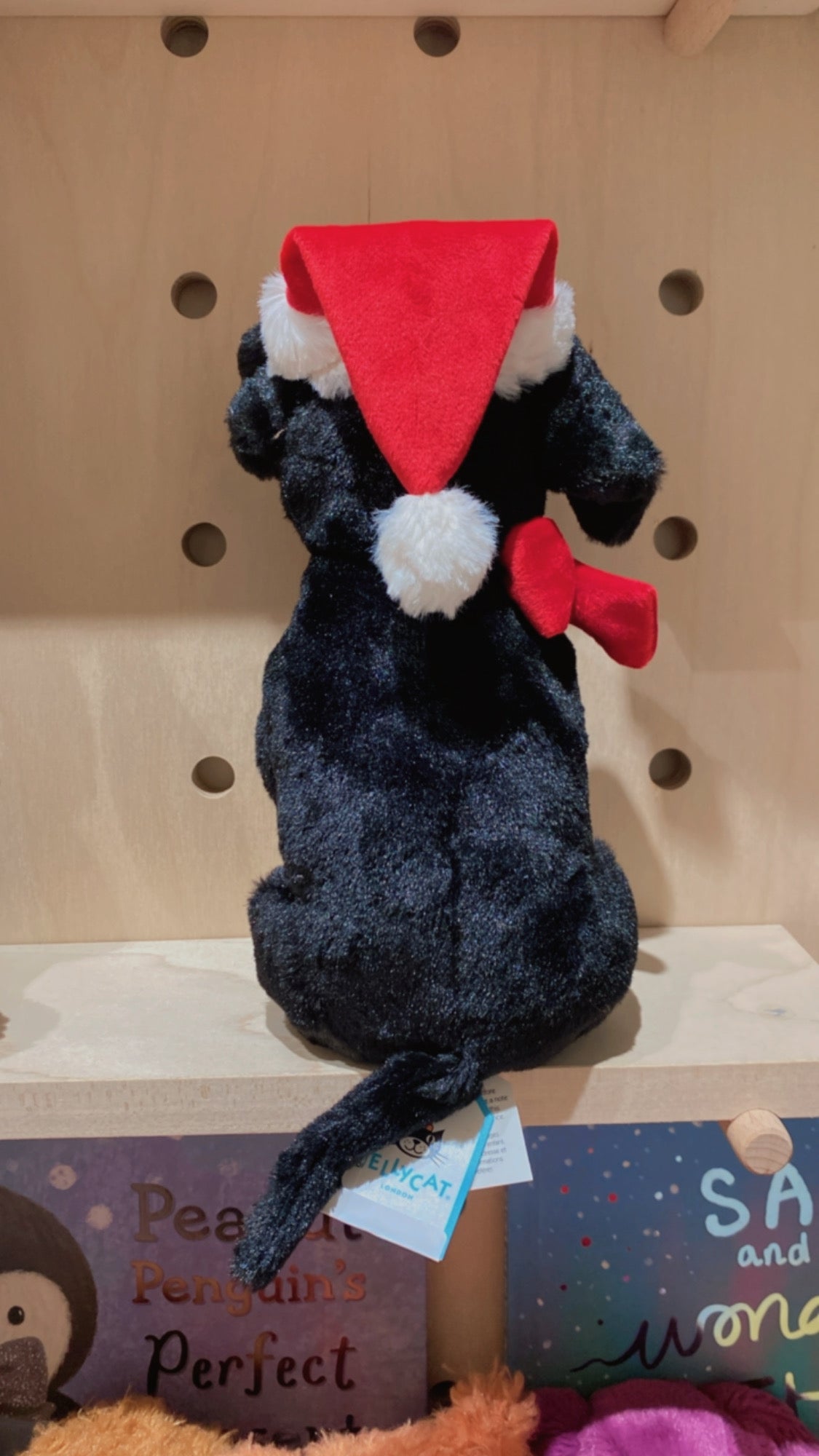 Jellycat Winter Warmer Pippa Black Labrador