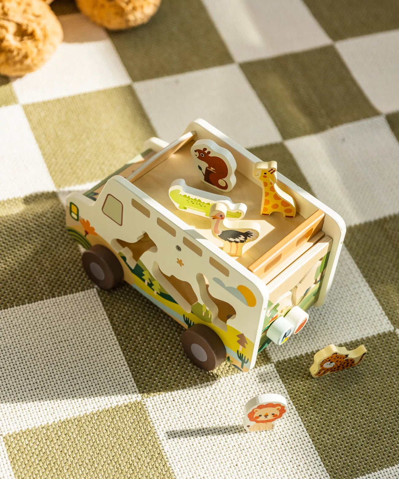 Classic World Prairie Adventurer Truck