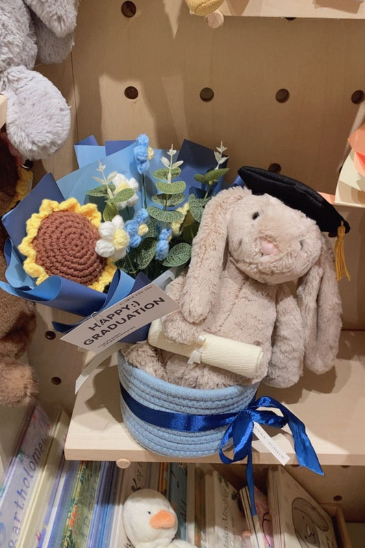 Graduation Bouquet Set A (Jellycat Item Is Excluded)