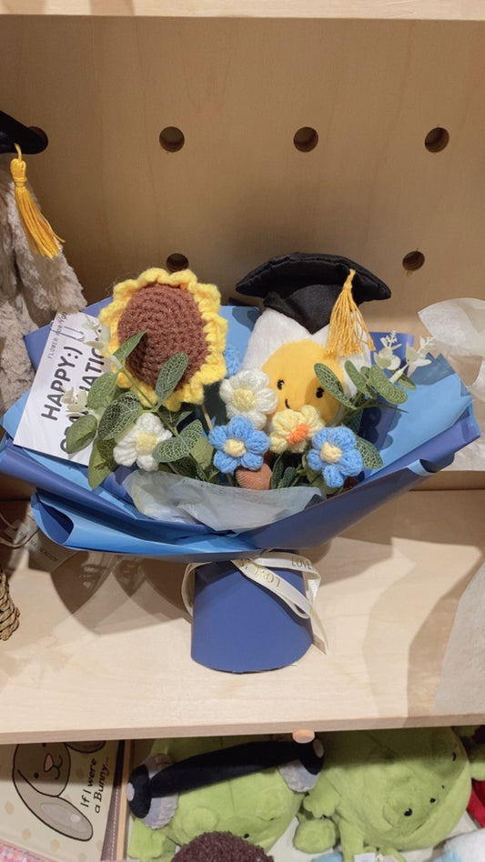Graduation Bouquet Set C  (Jellycat Item Is Excluded)